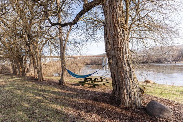 12070 River Road, Plano, IL 60545