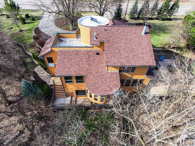 12070 River Road, Plano, IL 60545