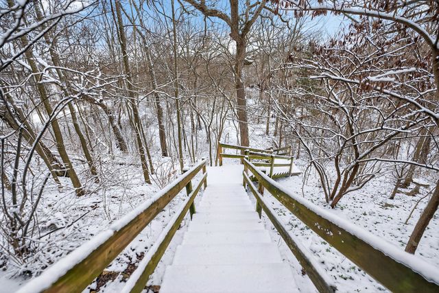 12070 River Road, Plano, IL 60545