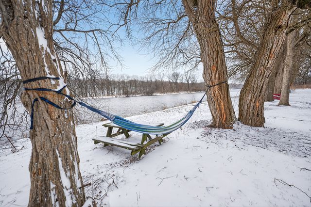 12070 River Road, Plano, IL 60545