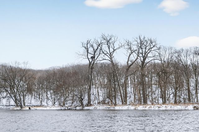 12070 River Road, Plano, IL 60545