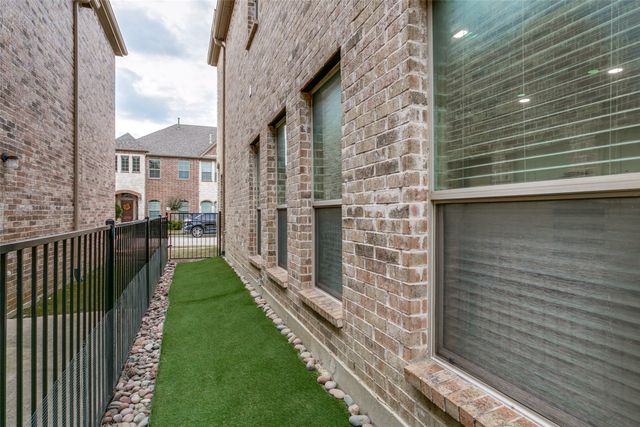 4124 Comanche Drive, Carrollton, TX 75010