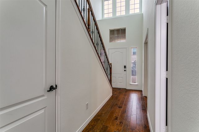 4124 Comanche Drive, Carrollton, TX 75010