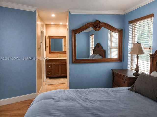 7548 NW 3rd Ct, Plantation, FL 33317