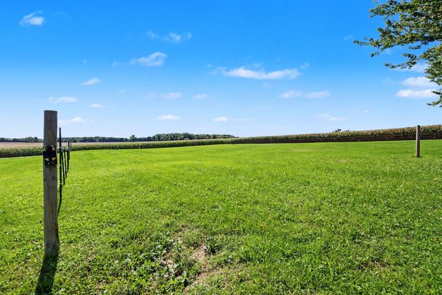 N7097 Nielson LANE, Johnson Creek, WI 53038