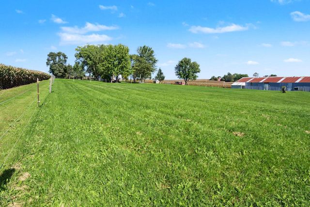 N7097 Nielson LANE, Johnson Creek, WI 53038