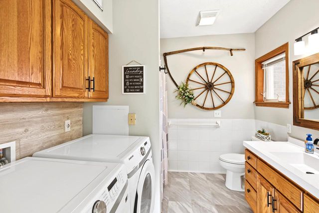 N7097 Nielson LANE, Johnson Creek, WI 53038