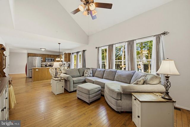 12 ROCKY RD, Little Egg Harbor Twp, NJ 08087