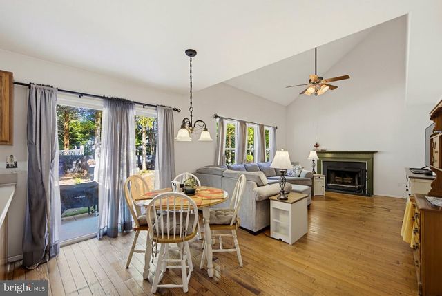 12 ROCKY RD, Little Egg Harbor Twp, NJ 08087