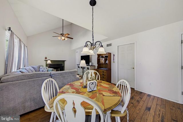12 ROCKY RD, Little Egg Harbor Twp, NJ 08087