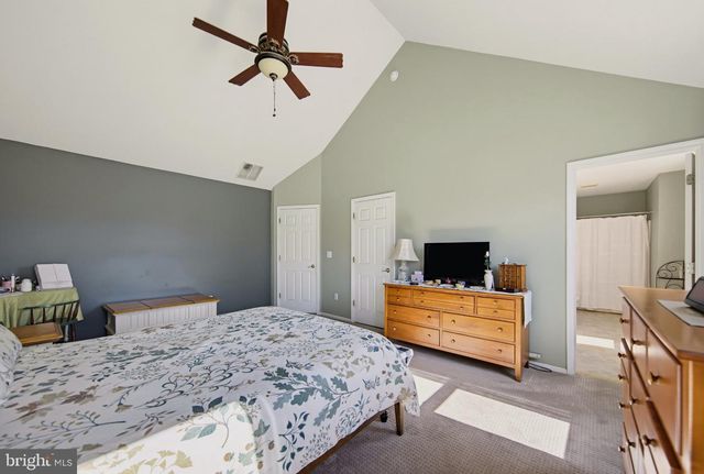 12 ROCKY RD, Little Egg Harbor Twp, NJ 08087