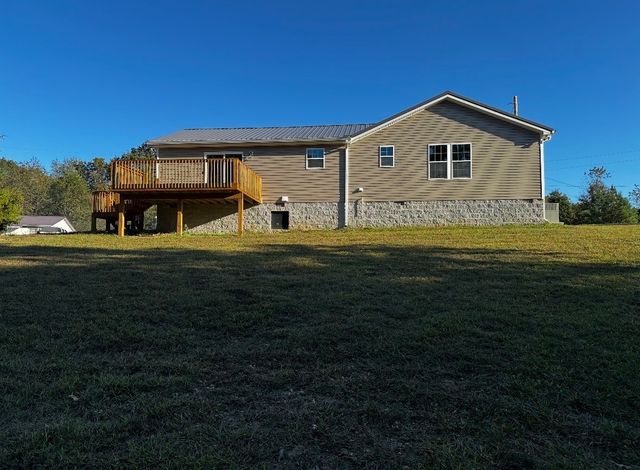 11526 Aaron Ln, Nunnelly, TN 37137