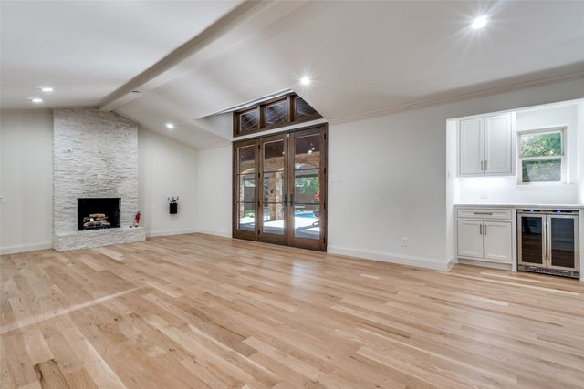 4426 Laren Lane, Dallas, TX 75244