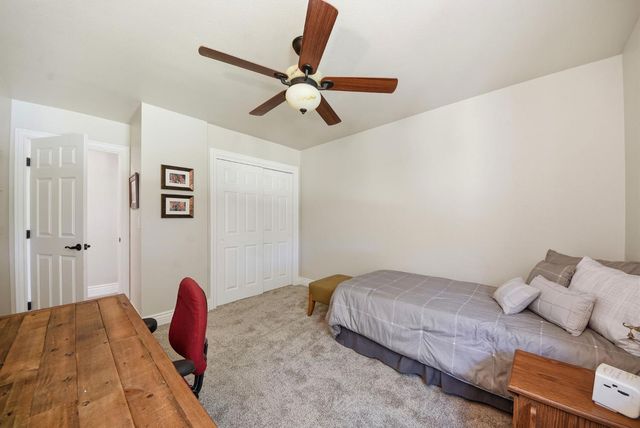 21440 Meadow Oaks Ln, Colfax, CA 95713