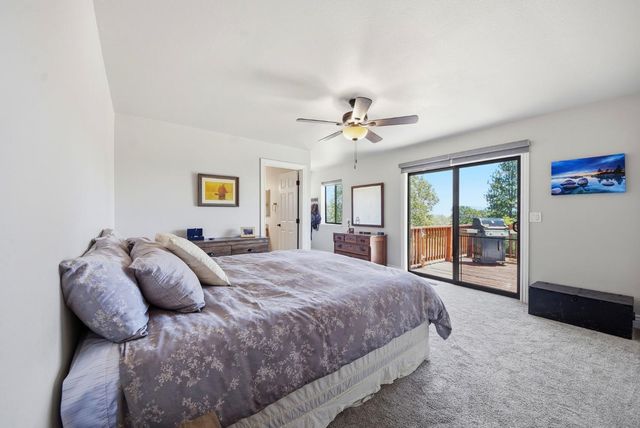 21440 Meadow Oaks Ln, Colfax, CA 95713