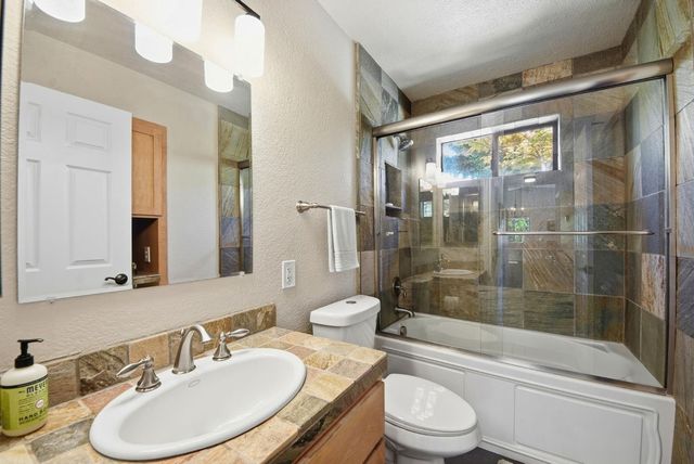 21440 Meadow Oaks Ln, Colfax, CA 95713