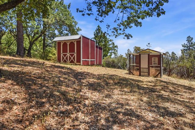 21440 Meadow Oaks Ln, Colfax, CA 95713