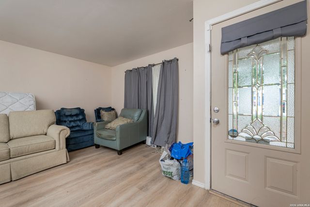 4410 SUMMER WIND ST, San Antonio, TX 78217