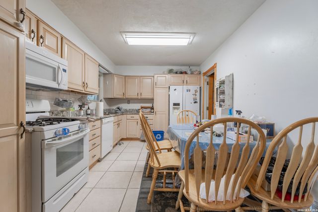 4410 SUMMER WIND ST, San Antonio, TX 78217