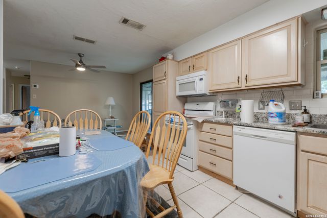 4410 SUMMER WIND ST, San Antonio, TX 78217