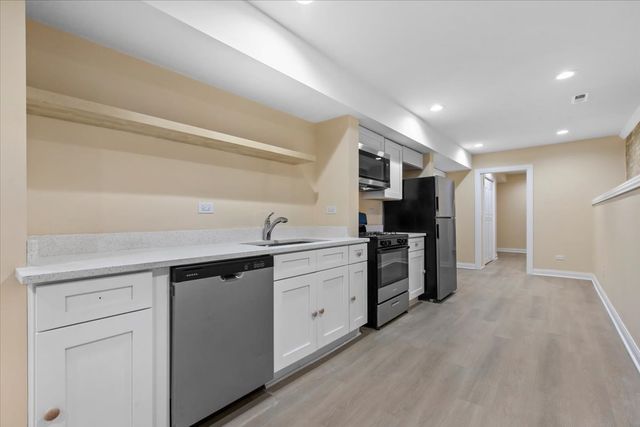 1635 N Ashland Avenue GARDEN, Chicago, IL 60622