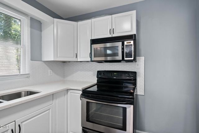 2108 Treverton Place, Raleigh, NC 27609