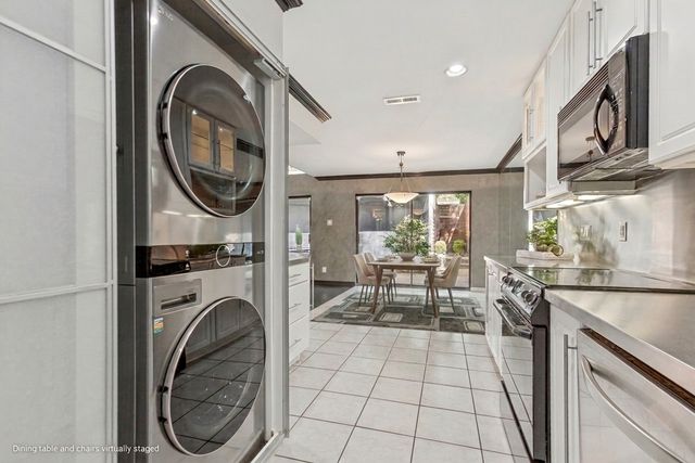 6362 Southpoint Drive, Dallas, TX 75248