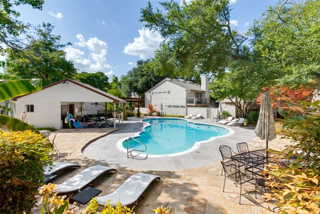 6362 Southpoint Drive, Dallas, TX 75248