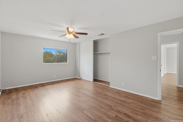 7611 BLUE FLAX CV, San Antonio, TX 78249