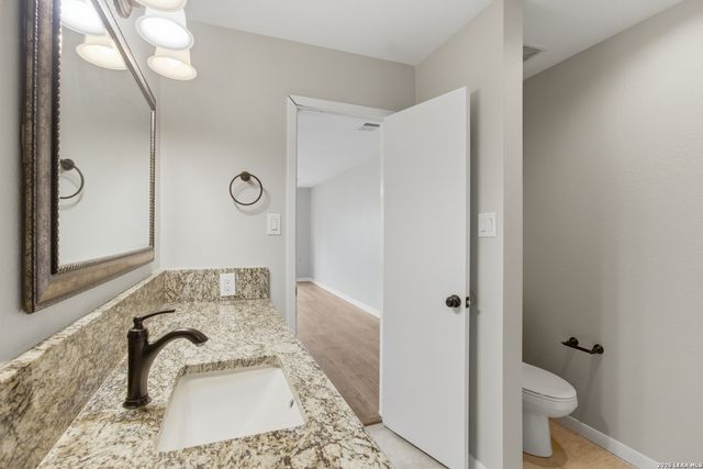 7611 BLUE FLAX CV, San Antonio, TX 78249