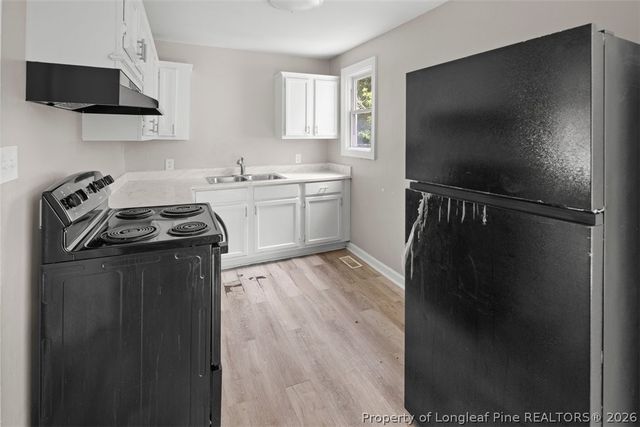 508 E 6th Avenue, Raeford, NC 28376