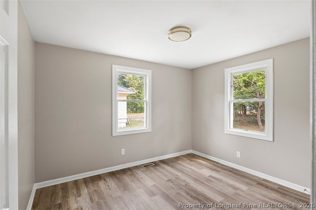 508 E 6th Avenue, Raeford, NC 28376 — photo 6