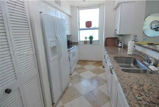 90 Alton Rd 2901, Miami Beach, FL 33139
