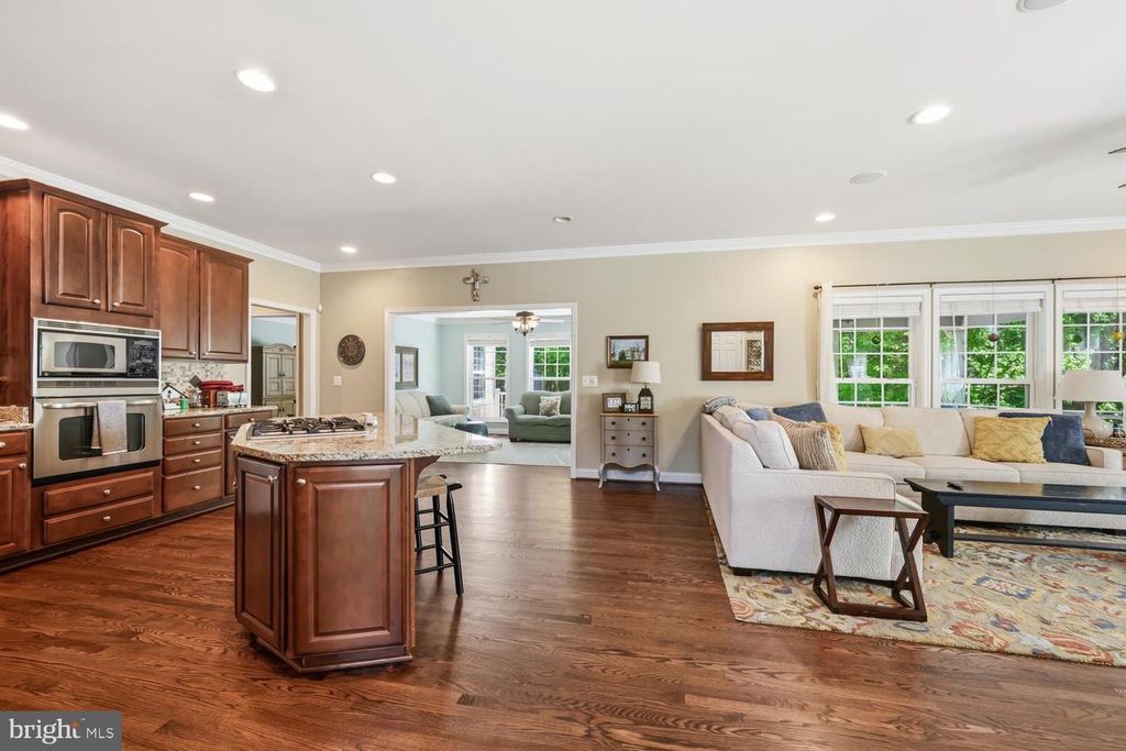 Image 16 of property listing at 126 REGULATOR DR N, Cambridge, MD 21613