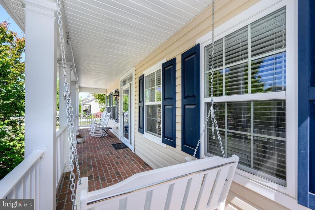 Image 7 of property listing at 126 REGULATOR DR N, Cambridge, MD 21613