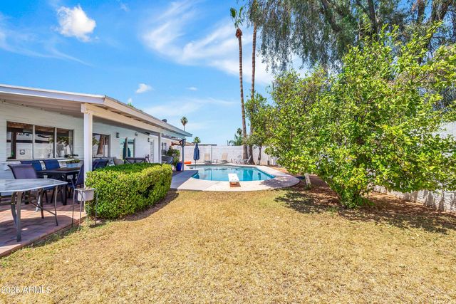 752 W POSADA Avenue, Mesa, AZ 85210