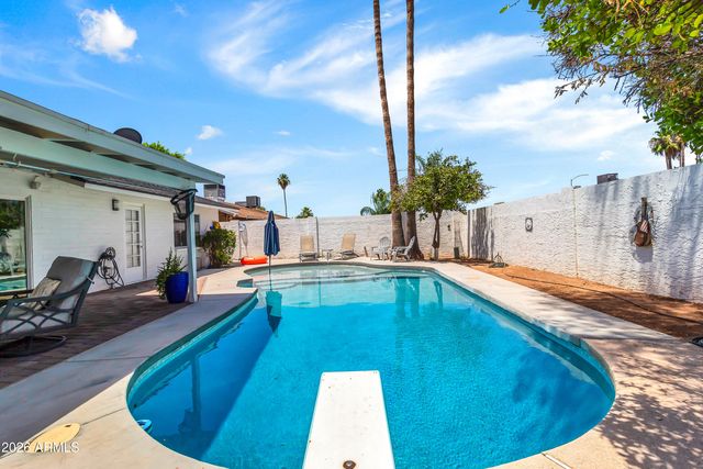 752 W POSADA Avenue, Mesa, AZ 85210