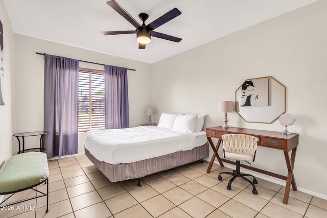 752 W POSADA Avenue, Mesa, AZ 85210