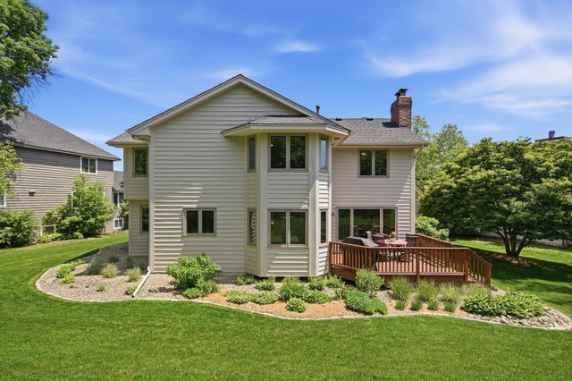 10825 46th Place N, Plymouth, MN 55442