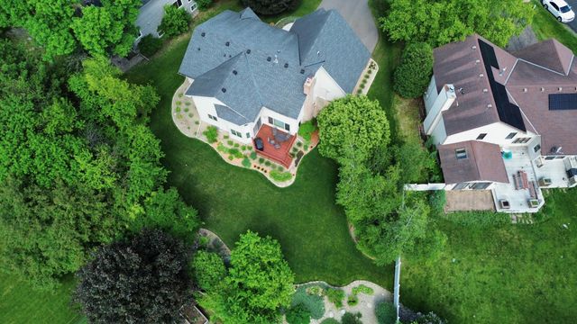 10825 46th Place N, Plymouth, MN 55442