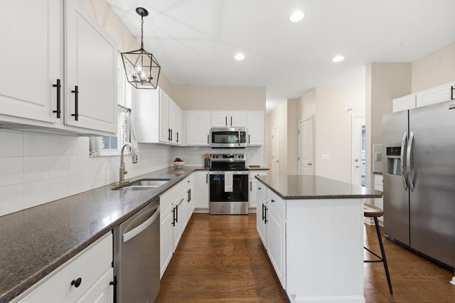 5176 Pyramid Falls Drive, Dublin, OH 43016