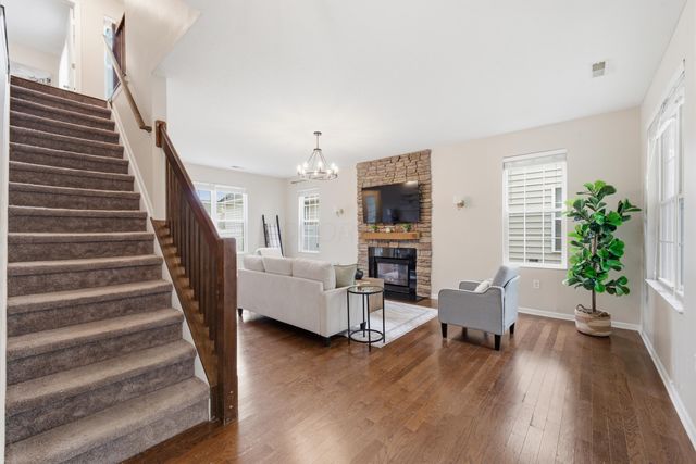 5176 Pyramid Falls Drive, Dublin, OH 43016