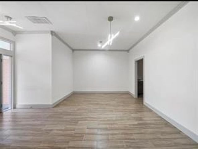 3010 Winding Way B, Huntsville, TX 77340