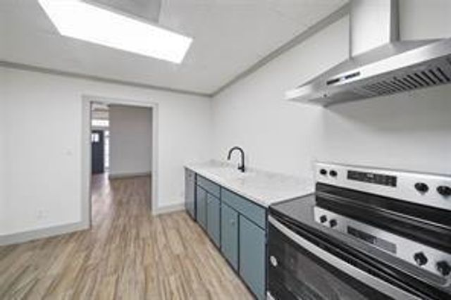 3010 Winding Way B, Huntsville, TX 77340