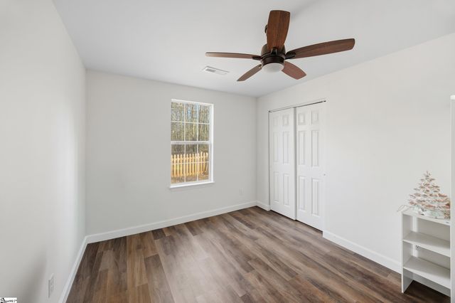 121 Confederate Lane, Greer, SC 29651