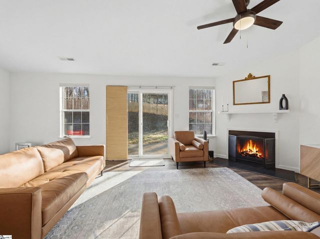 121 Confederate Lane, Greer, SC 29651