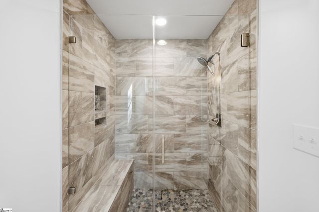 121 Confederate Lane, Greer, SC 29651