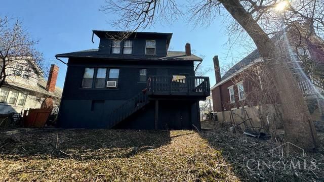 2822 Montana Avenue, Cincinnati, OH 45211