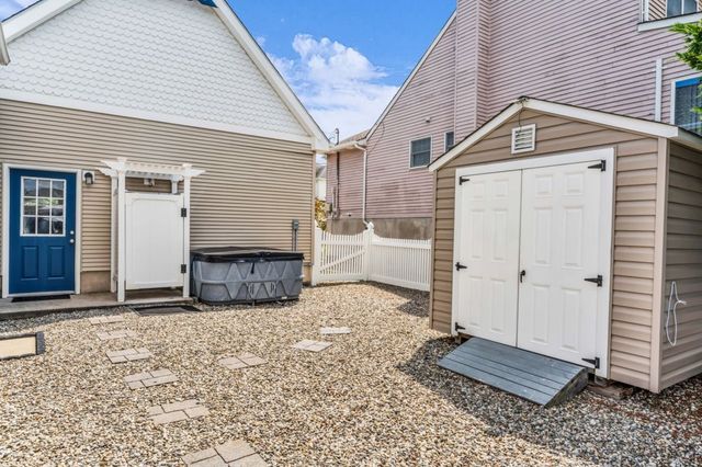 22 Seville Drive, Brick, NJ 08723