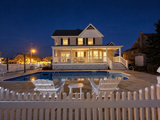 22 Seville Drive, Brick, NJ 08723